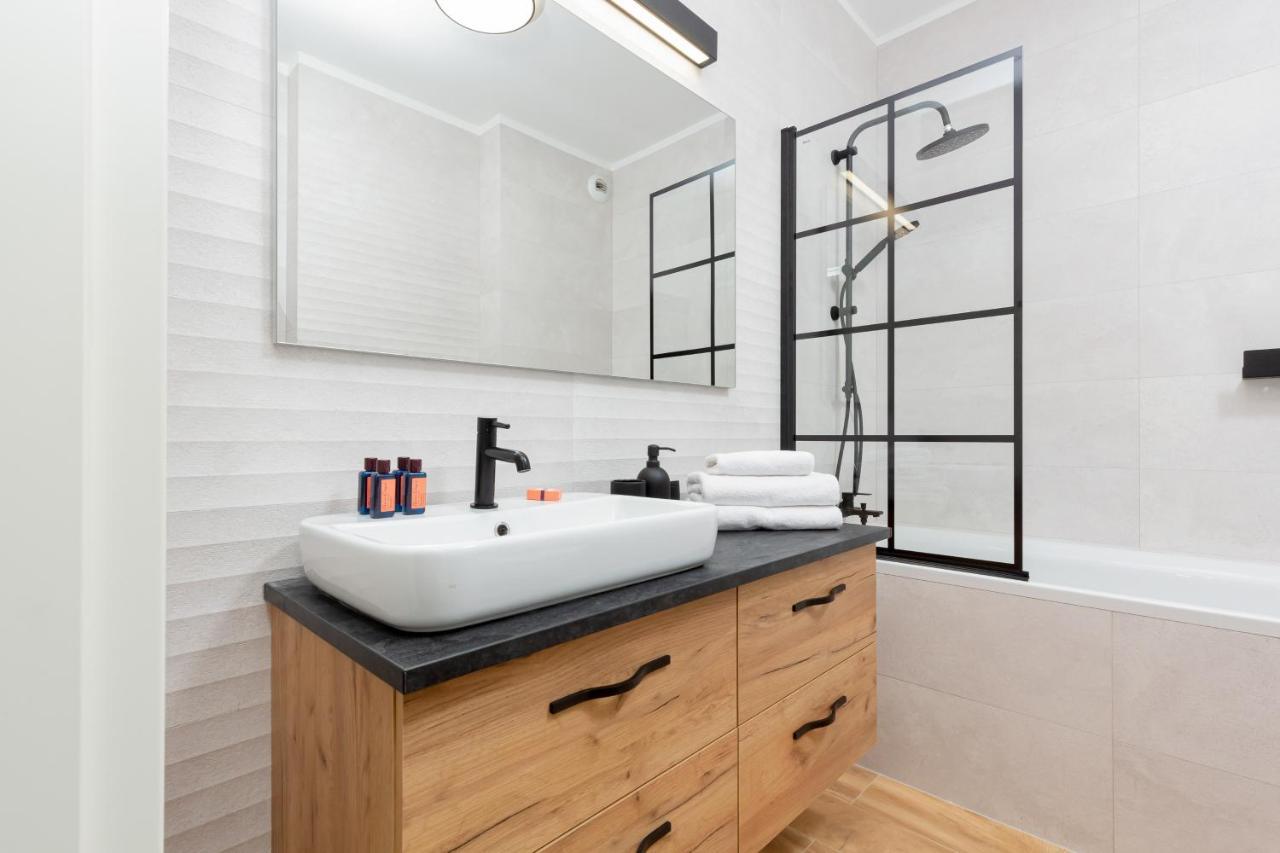 Awangarda Apartment Warsaw Ochota By Renters Prestige Ngoại thất bức ảnh